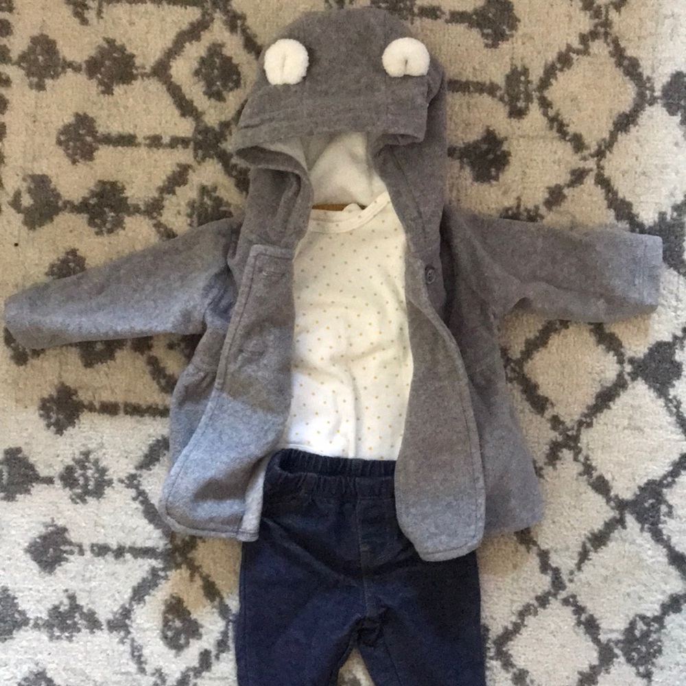 3 piece Carter’s outfit